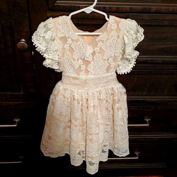 Formal Dress - Picture 1 of 2